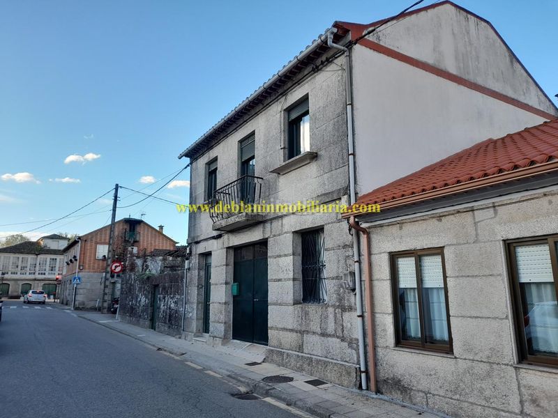 Foto 2107e7df-9652-4644-a921-2eb06d77ded5. Casa amb calefacció a Tui
