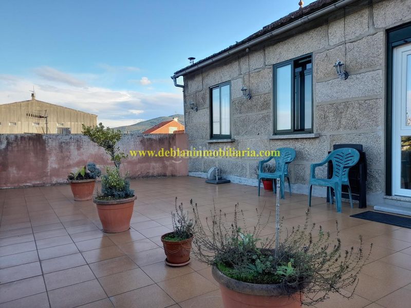 Foto 7a42d06e-c745-4536-8e94-e7647e9c2ad2. Casa amb calefacció a Tui