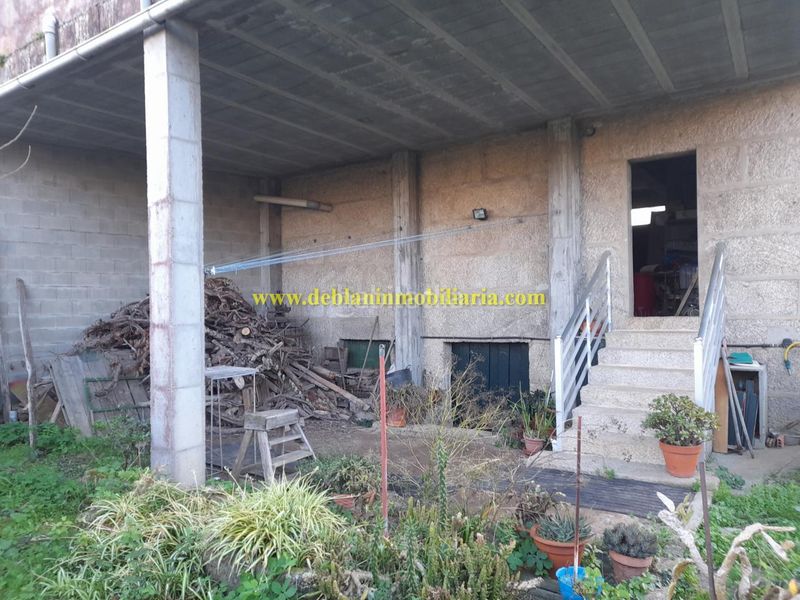 Foto e09479fa-498a-4f50-be19-e8a7c87d6574. Casa amb calefacció a Tui