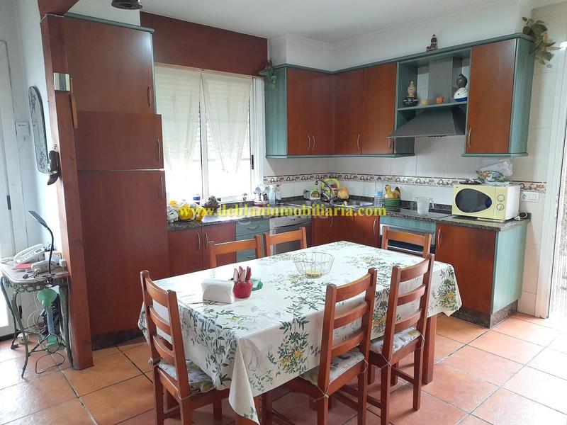 Foto 6cacdbe0-75e3-40e9-ae93-6bbf6e24e934. Haus mit heizung parking in Tomiño