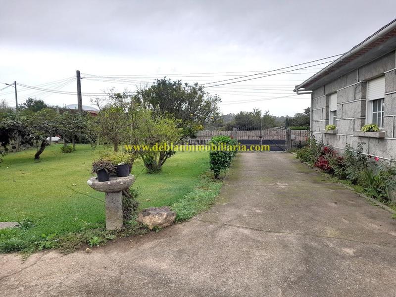 Foto f05af8e6-025c-4569-b159-f0f3cf06812f. Haus mit heizung parking in Tomiño