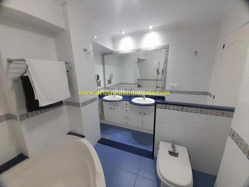 Foto 44a57524-c59a-41c6-9ddf-ffc31a424704. Pis amb calefacció a Tui