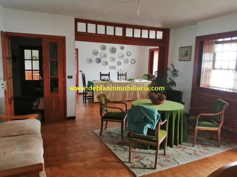 Foto 3049f81c-73e5-4d00-ab98-c513e28dd878. Chalet en Tui