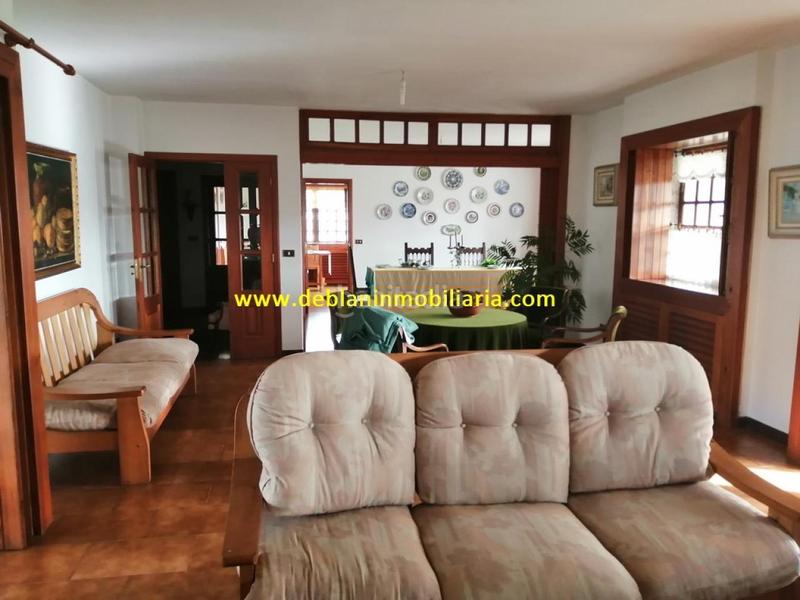 Foto 3f0ad2e9-70a8-4d3b-8982-27d21275ee01. Chalet en Tui