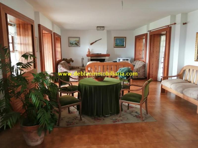 Foto a52e6219-c448-4f52-b779-b0df80723574. Chalet en Tui