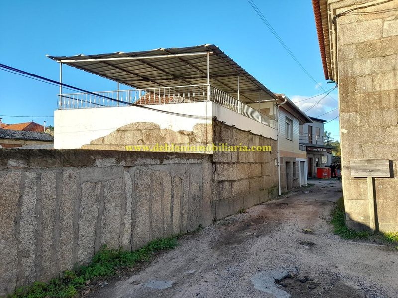 Foto b75ddf91-0919-4982-bb0a-7226bd669bef. Casa amb calefacció aparcament a Tui