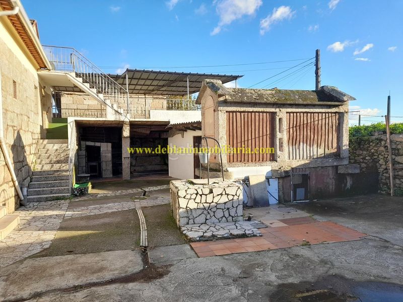 Foto e83e58dc-bad8-4730-bf4e-a7f3291ff3e0. Casa amb calefacció aparcament a Tui