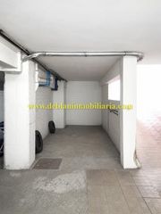 Car parking  Rosa bahamonde