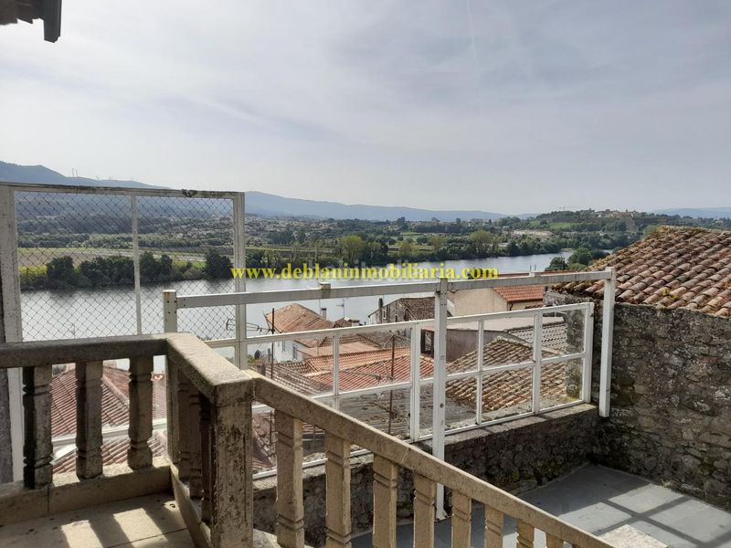 Foto d5638682-2408-49b7-ad68-5bdb0ca09069. Casa a Tui