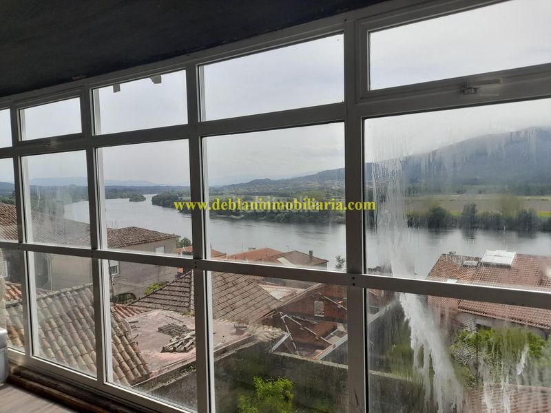 Foto ff3c8e18-056d-45e1-8146-35a569d9f16a. Casa a Tui