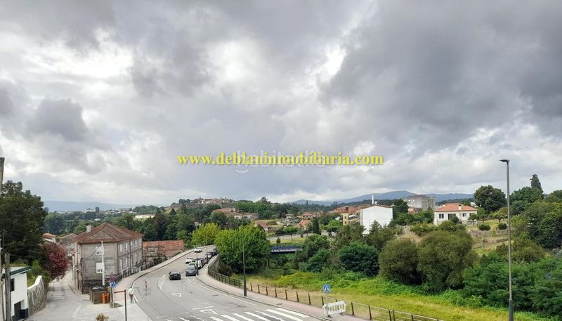 Foto 04382488-afde-4b38-b16c-b5e2714413b7. Pis amb calefacció aparcament a Tui