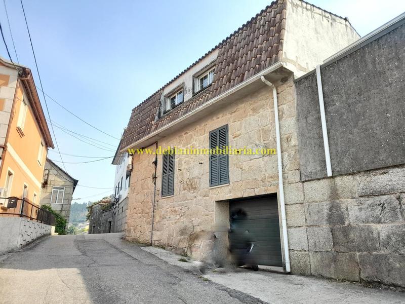 Foto f0a36bc8-db8b-4f3c-bdaf-8f99274fa89d. Casa en Tui