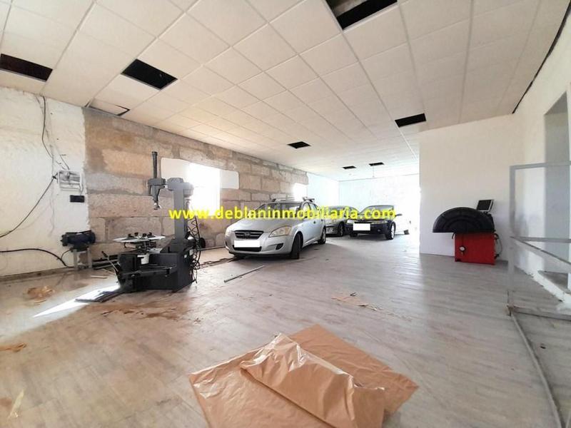 Foto 356c157e-b450-44d5-a1ce-bd037e9fbfba. Lloguer local comercial a Rosal (O)