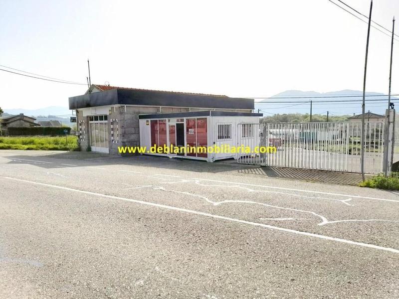 Foto df06af28-dc98-49c8-961d-a38246eebe1e. Lloguer local comercial a Rosal (O)