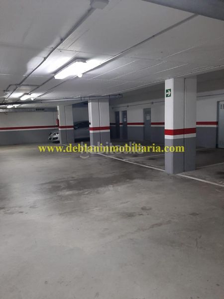 Foto 34826349-1b6c-4176-8271-0ec2e044fa06. Aparcament cotxe a Agra del Orzán - Ventorrillo Coruña (A)
