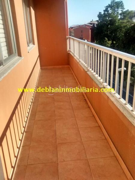 Foto edcd7622-10ce-49a6-a730-2a668b4d08f2. Etagenwohnung mit heizung in Darbo Cangas