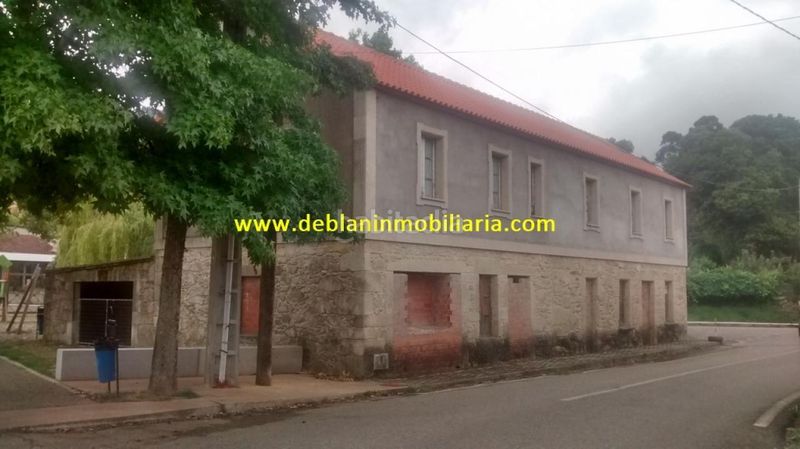 Foto 905957f4-c3ac-43cb-ab67-a8e6fe18353b. Casa en Tomiño