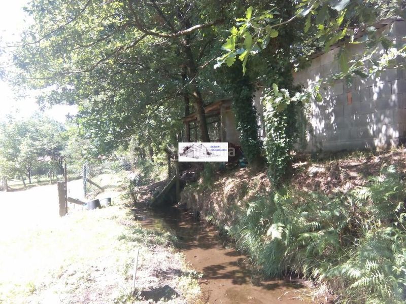 Foto 6ce54db1-f1fc-49ff-bac0-a6b069c14a6e. Finca rústica a Tomiño