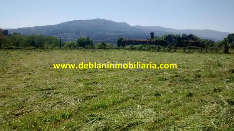Foto 9bac6057-ac8b-4300-aadb-1e7cfbb025a9. Terreno residencial en Tui