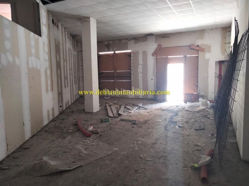 Foto d96a763f-0ed9-4a7b-aad6-67c6ab20e1e5. Local comercial en Tomiño