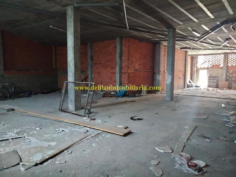 Foto de13360a-7701-43ce-9ec6-7d5daef88c5d. Local comercial a Tomiño