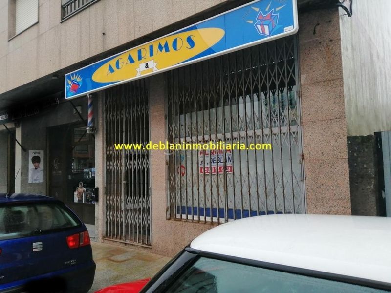 Foto 97124725-8eba-4042-9c6a-5b92e481c5b4. Lloguer local comercial a Tui