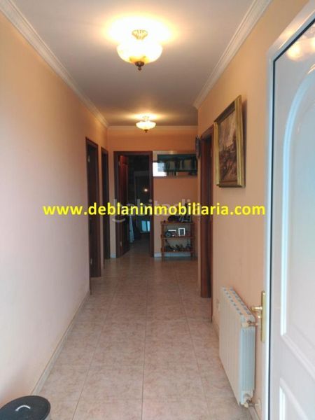 Foto 27a71a51-87dd-45d1-aabb-b33c399b9e8d. Chalet with heating parking in Rosal (O)