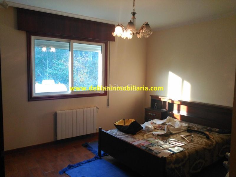 Foto 8d7fadde-193a-4f13-9aa6-f3cd8efb59da. Chalet with heating parking in Rosal (O)