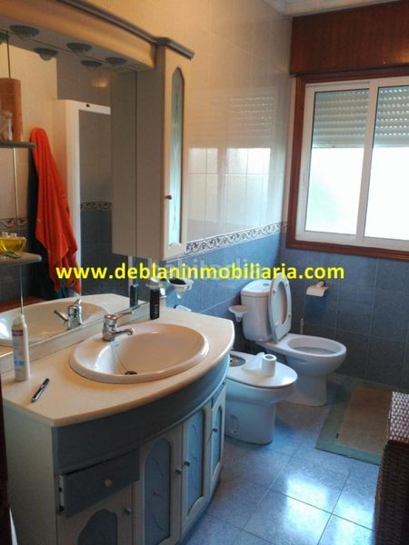Foto fae2bedf-9c94-404c-ade5-b5bcb2b0355a. Chalet with heating parking in Rosal (O)