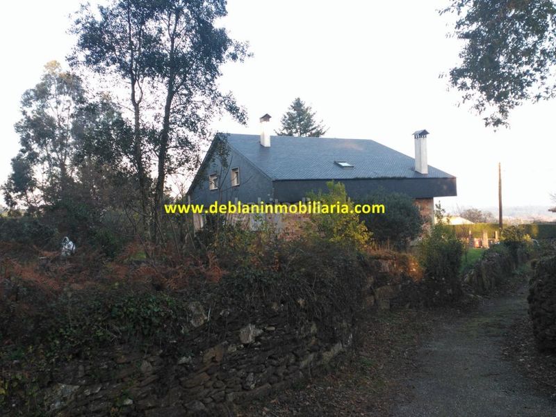 Foto fcb799c6-aecb-448b-b1b5-59a12a271276. Chalet with heating parking in Rosal (O)