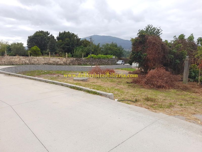 Foto b82d1548-be92-4e6b-a705-6c28e125ccb3. Terreno residenziale in Tui