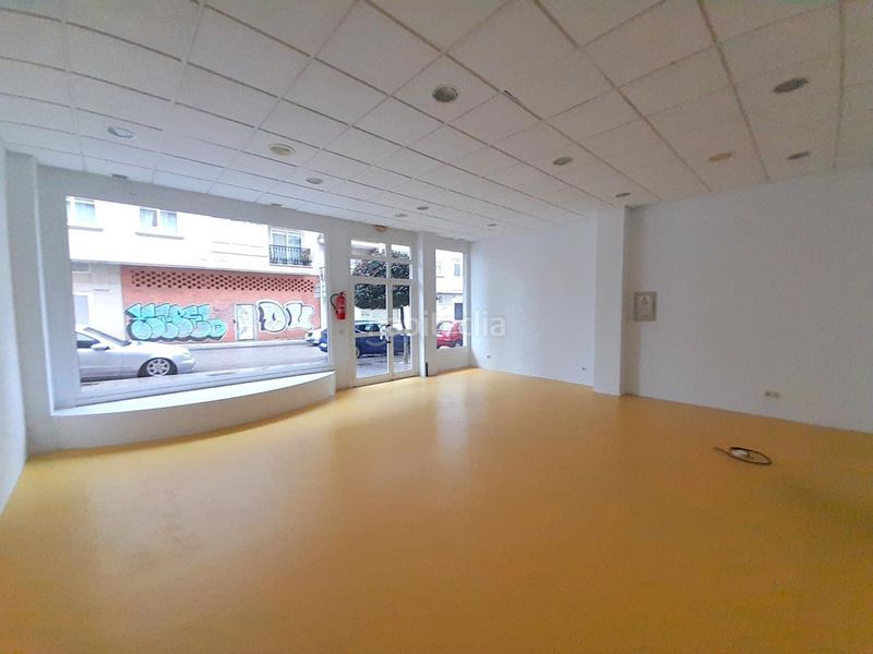 Foto 1df49f2f-624e-4b36-843c-71135c4daa0f. Lloguer local comercial a Tui