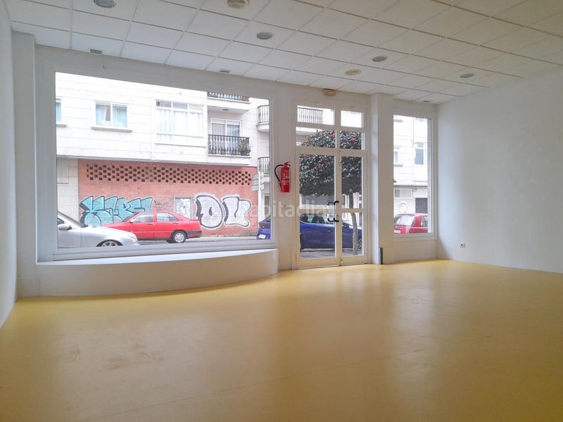 Foto 6c6fa181-0597-4a27-a6a7-c6edf8a80764. Lloguer local comercial a Tui