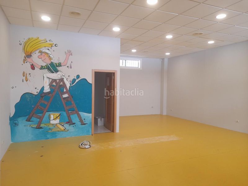 Foto b7c12765-66d5-4c37-befb-d823e3b18ace. Lloguer local comercial a Tui