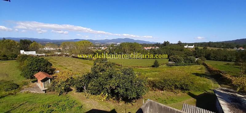 Foto ffbe4d3d-5594-43ac-8089-d3ec63dfd107. Casa en Tui