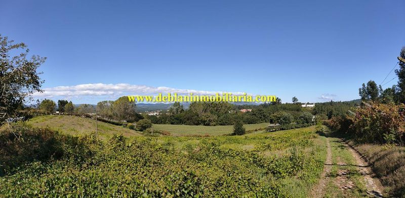 Foto 152d174e-4bbf-4863-a0b7-d20fdc1ab065. Terreny residencial a Tui