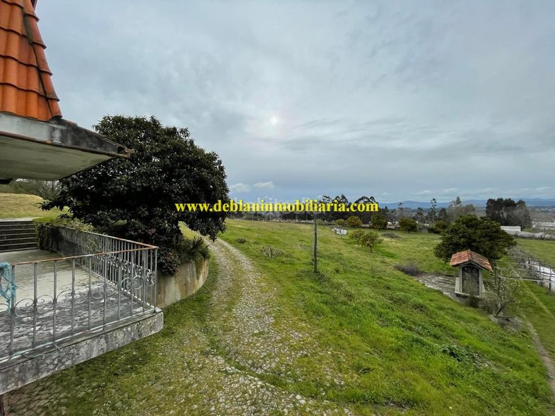 Foto 2aa44f86-b058-46d5-94c8-2e8b041a958e. Terreny residencial a Tui