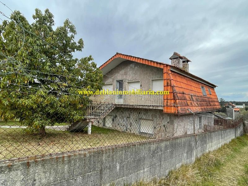 Foto 713965d3-09eb-4a2b-ad3c-1929e9834bc7. Terreny residencial a Tui
