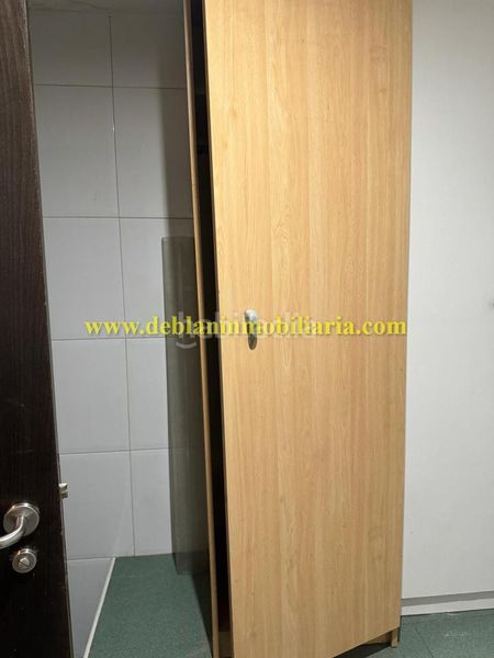 Foto 399b9e4a-5924-44dd-93a3-228515030a21. Lloguer local comercial a Tui