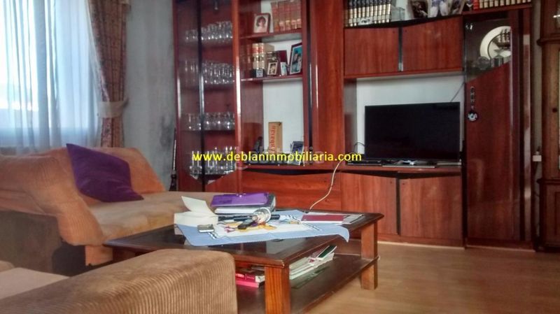 Foto 190b4a7d-9235-4787-a99a-cbcc26bd3398. Casa en Tui