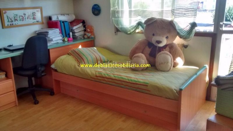 Foto 4f31b456-cda3-4917-81b6-bea2a4630b99. Casa en Tui
