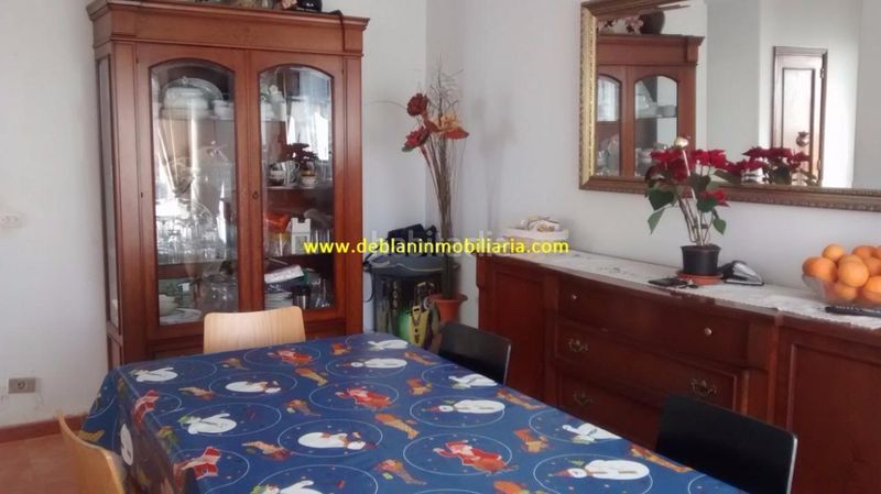 Foto dde09f58-ee19-4e6b-a6d6-bfbab8d9fbd8. Casa en Tui