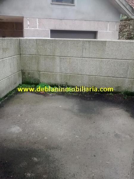 Foto bea07acf-b10f-42d1-9ca0-ad4757c45414. Casa adossada amb aparcament a Moaña