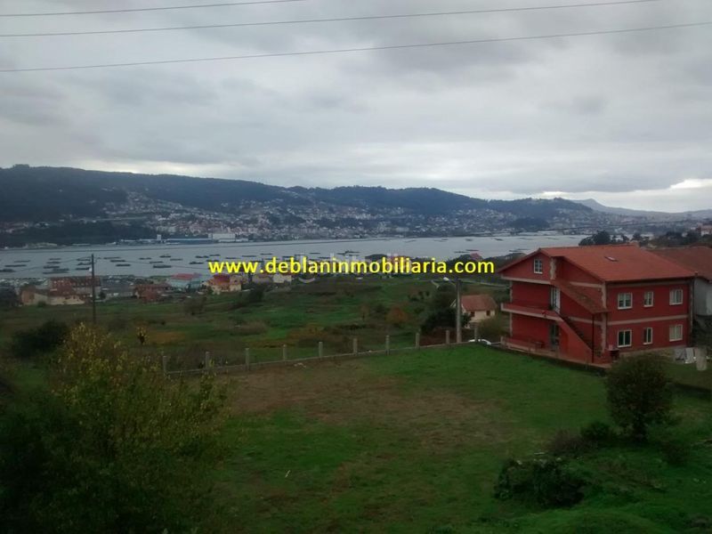 Foto d90bbcc8-2b4a-4257-b767-391a1676d783. Casa adossada amb aparcament a Moaña