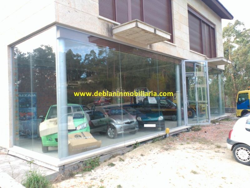 Foto 78a0ebc7-61be-4d22-8b2a-542f97f7f08a. Lloguer local comercial a Tui