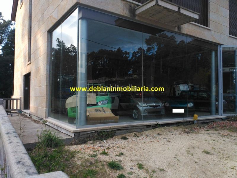 Foto 9d1d9734-b2d6-46c8-9c88-4d9f7f5d5d9b. Lloguer local comercial a Tui