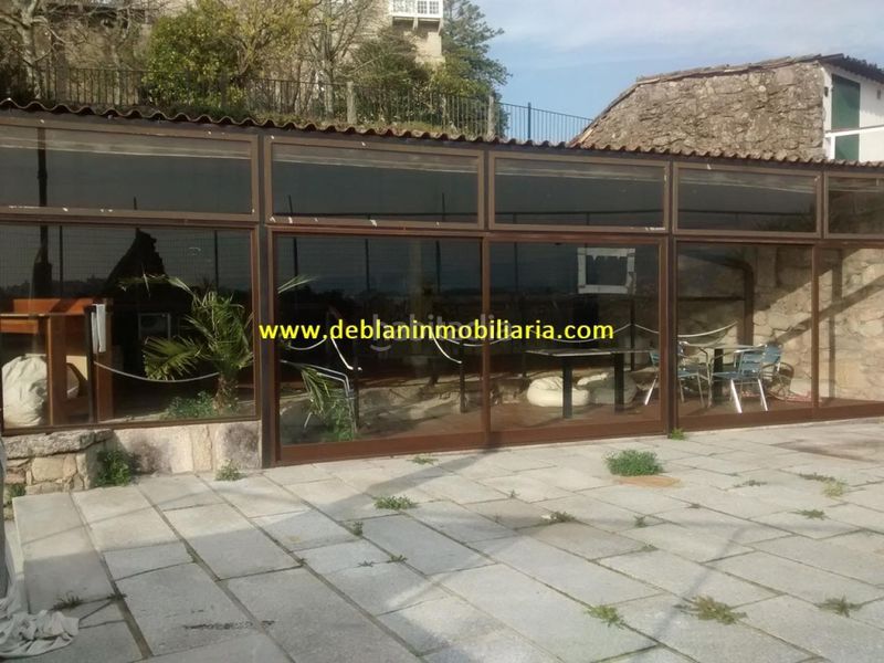 Foto 4b3f3cc3-f1e6-4900-aeba-3d8f0c25bb8b. Lloguer local comercial a Tui