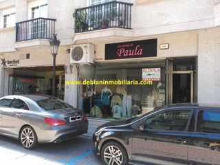 Local Comercial a Calle Rosa Bahamonde