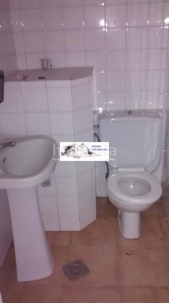 Foto ed7af063-d97e-48eb-b677-73835d359df1. Alquiler local comercial en Tui