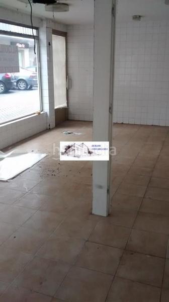 Foto a88c693f-3010-42d9-92f3-e0c6c7f1b262. Location local commercial dans Tui